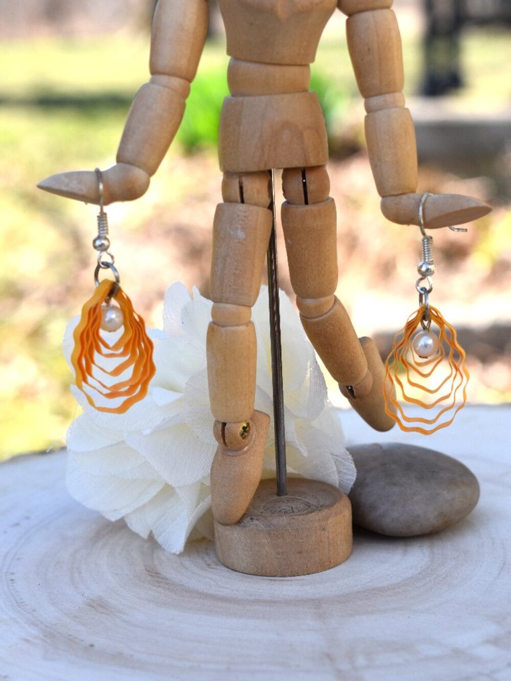 Quilled Drop Earrings
